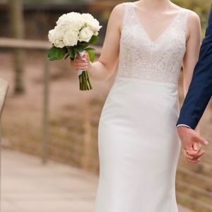 Lilian West | Size 8 |